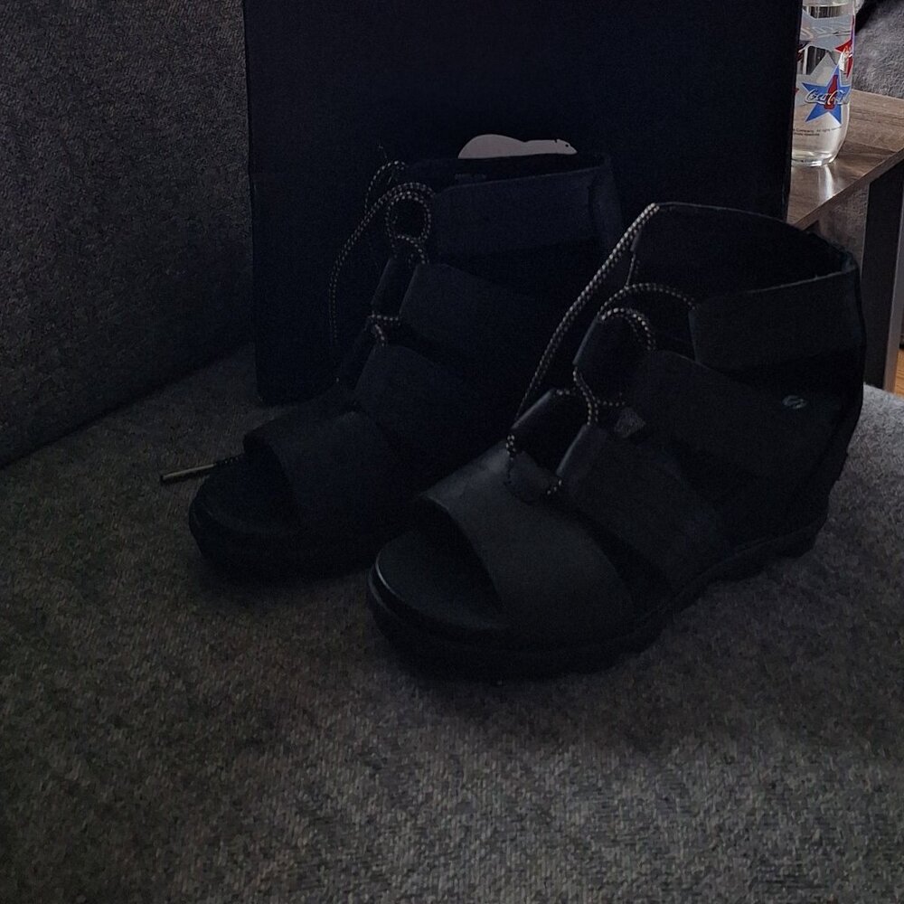 Wedge Sandals - Picture 5 of 5